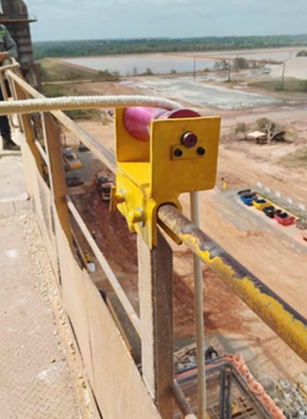 Inovação que protege pessoas: rolete de elevação reforça segurança e ergonomia nas operações